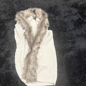 Jessica Simpson Cream Sweater with Faux Fur Trim